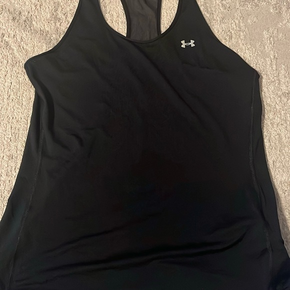 Under Armour Women's Sleek Black Tank Top - Picture 1 of 1